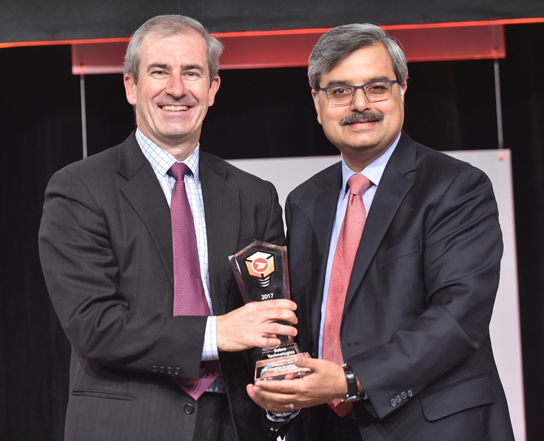 Joe Heel, Senior Vice-President, Global Sales for Zebra Technologies, accepted the Canada Post E-commerce Innovator’s Award from Deepak Chopra, President and CEO of Canada Post.